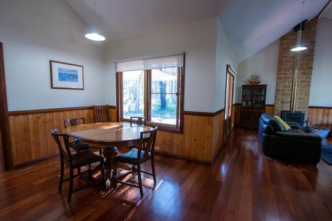 Denmark Forest Retreat - Accommodation ACT 39