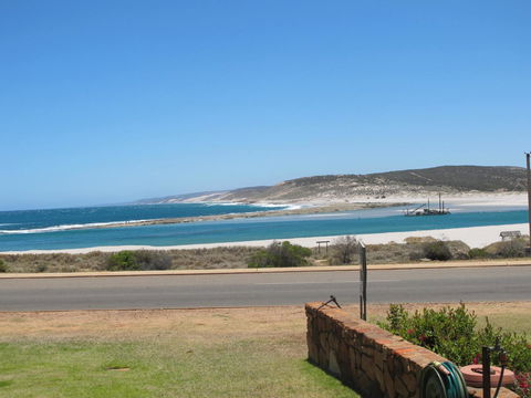 Kalbarri Riverfront Unit - Accommodation ACT 1