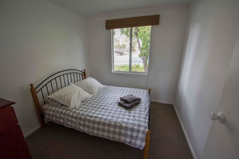 Peppy Beach Ocean Views - Accommodation ACT 3