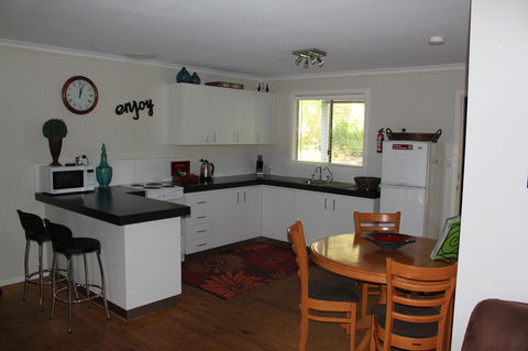 Francisca\'s Cottage - Accommodation ACT 3