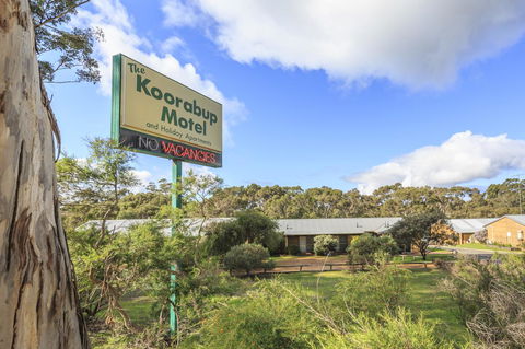 The Koorabup Motel - Accommodation ACT 8