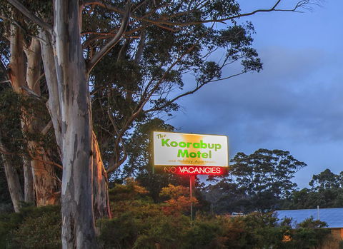 The Koorabup Motel - Accommodation ACT 14
