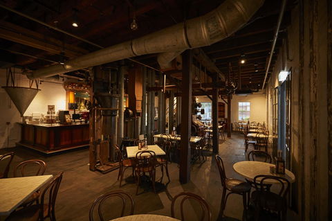 The Premier Mill Hotel - Accommodation ACT 30