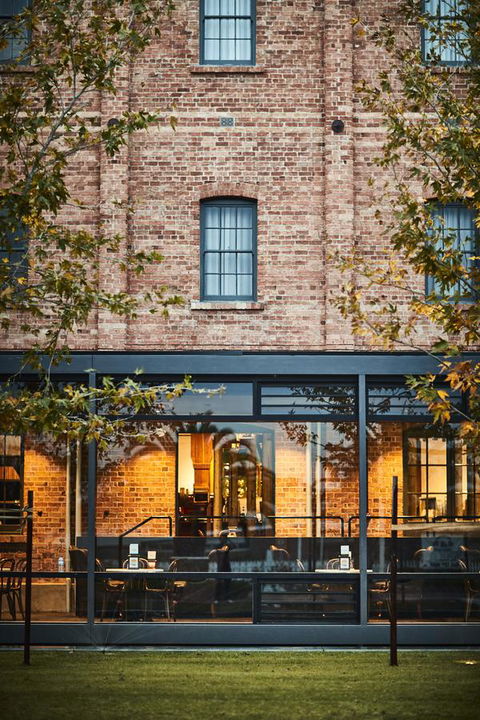 The Premier Mill Hotel - Accommodation ACT 16