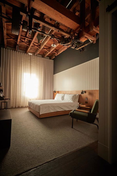 The Premier Mill Hotel - Accommodation ACT 2