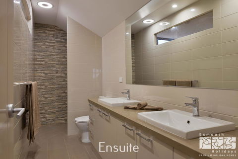 7 Kestrel Place - Accommodation ACT 13