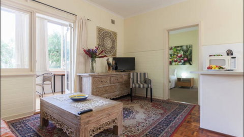 Broadway Apartments - Accommodation ACT 16