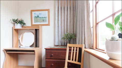 Broadway Apartments - Accommodation ACT 10