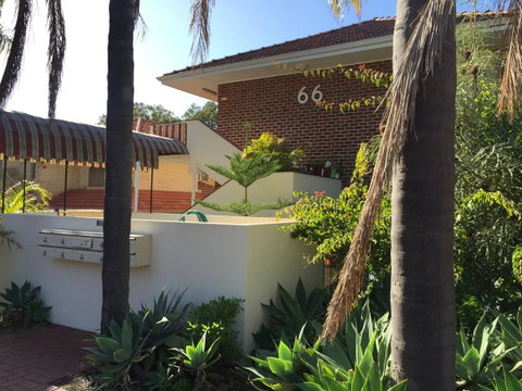 Broadway Apartments - Accommodation ACT 34