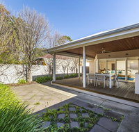 Inner Western Suburbs Retreat - Accommodation ACT