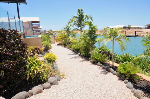 27 Corella Court - Accommodation ACT 29