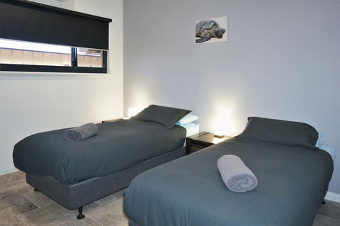27 Corella Court - Accommodation ACT 12