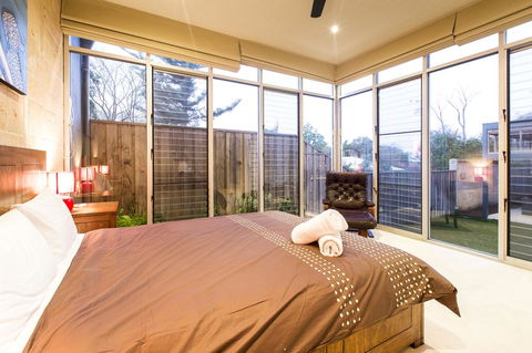 Arthouse - Accommodation ACT 11