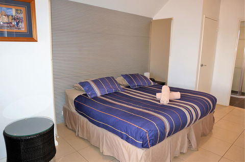 Osprey Holiday Village Unit 203 1 Bedroom - Accommodation ACT 3