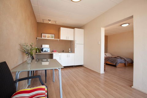 EUCLA MOTOR HOTEL - Accommodation ACT 14