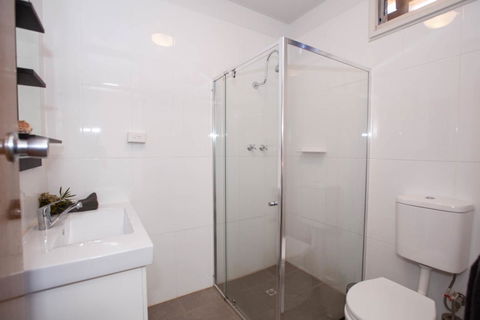 EUCLA MOTOR HOTEL - Accommodation ACT 22
