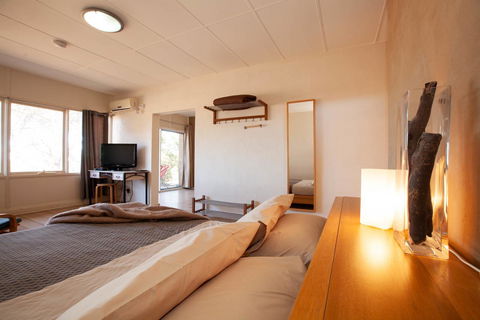 EUCLA MOTOR HOTEL - Accommodation ACT 15