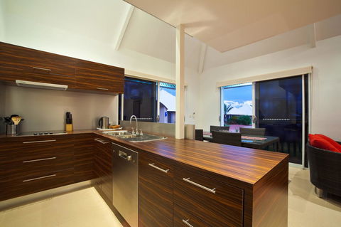 Osprey Holiday Village Unit 103 2 Bedroom - Accommodation ACT 5