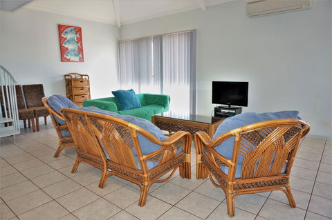 Osprey Holiday Village Unit 120 - Plenty Of Room For A Large Family - Accommodation ACT 2