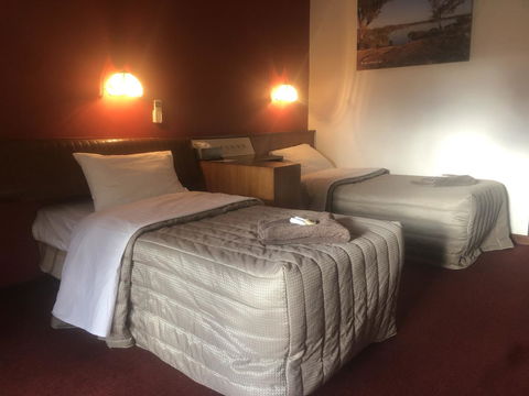 Kambalda Hotel - Accommodation ACT 36