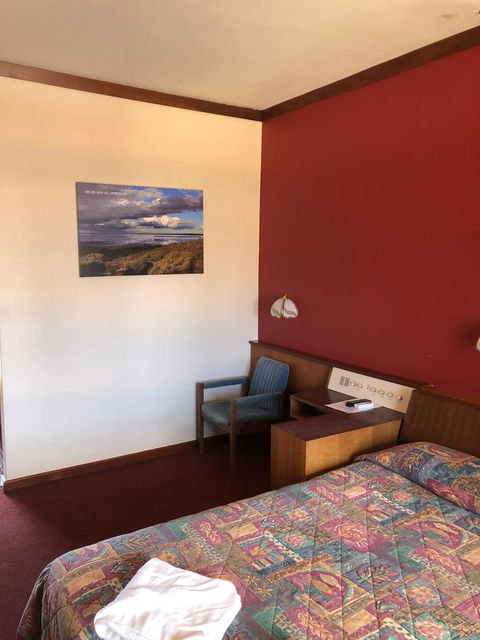Kambalda Hotel - Accommodation ACT 13