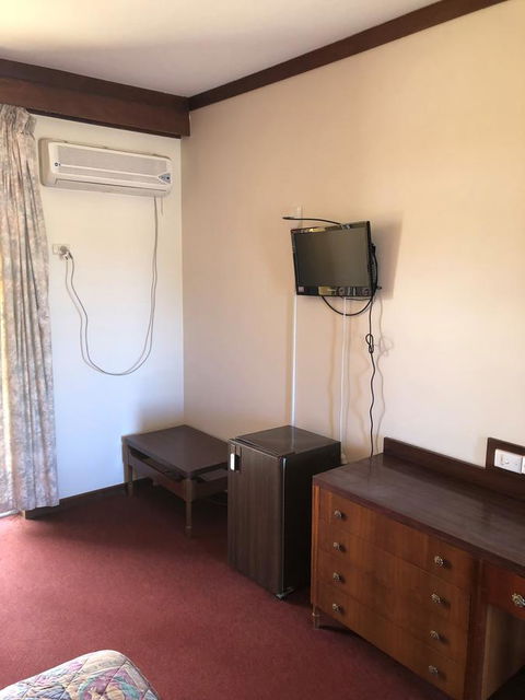Kambalda Hotel - Accommodation ACT 1