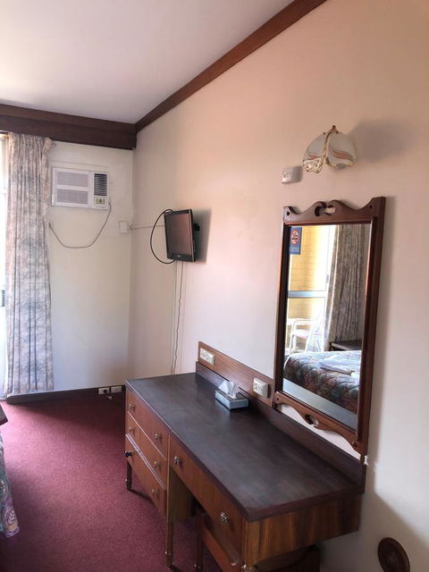Kambalda Hotel - Accommodation ACT 10