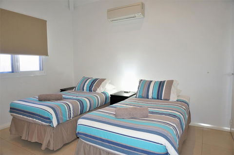 Osprey Holiday Village Unit 104 - Accommodation ACT 8