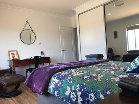 The Mains Guest House 2 Bedroom Farm Stay - Accommodation ACT 5