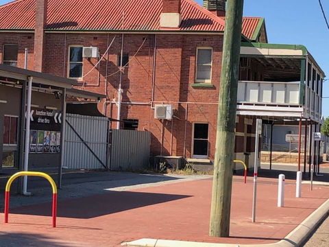 Junction Hotel Moora - Accommodation ACT 4