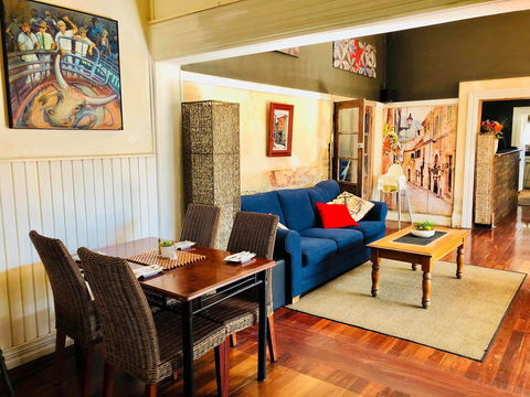 Junction Hotel Moora - Accommodation ACT 13