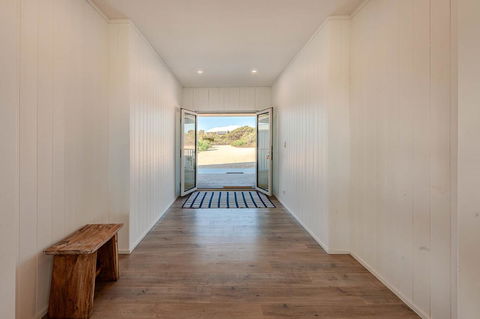 Blue Sky Escapes The Lookout Lancelin - Accommodation ACT 3