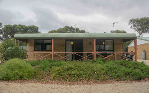 Hopetoun Motel & Chalet Village - Accommodation ACT 23