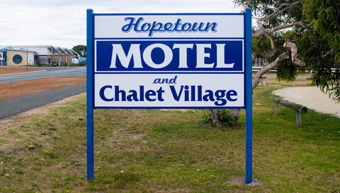 Hopetoun Motel & Chalet Village - Accommodation ACT 5