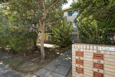 Townshend Rd - Accommodation ACT 30