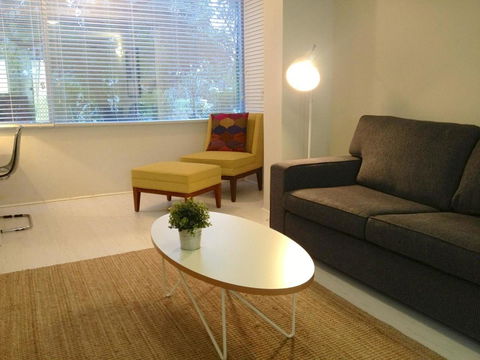 Townshend Rd - Accommodation ACT 1