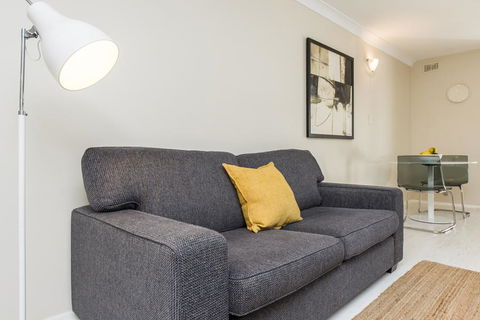 Townshend Rd - Accommodation ACT 43