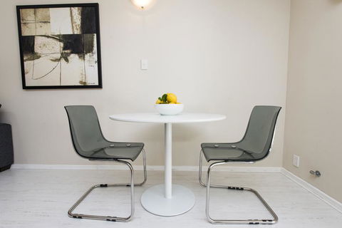 Townshend Rd - Accommodation ACT 19