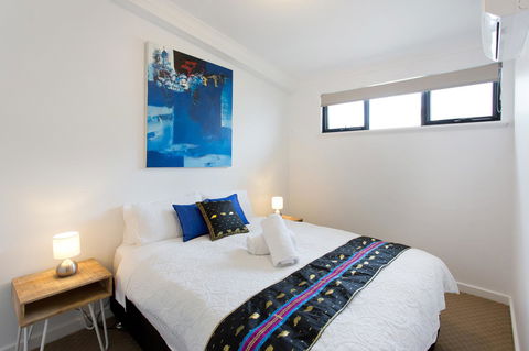 Windows On Pakenham - Accommodation ACT 14