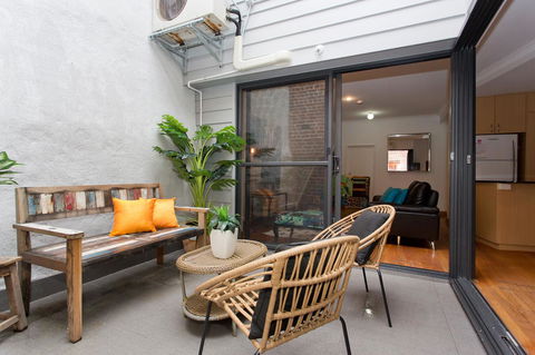 Windows On Pakenham - Accommodation ACT 4