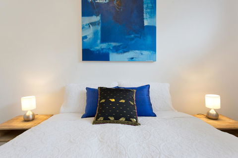 Windows On Pakenham - Accommodation ACT 13