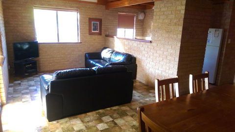 Kestrel Chalets - Accommodation ACT 1