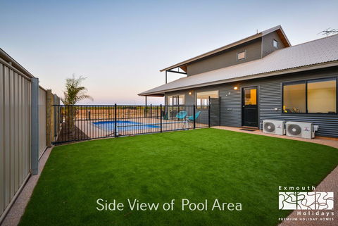 8 Kestrel Place - PRIVATE JETTY & POOL - Accommodation ACT 17