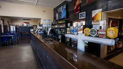 Beadon Bay Hotel - Accommodation ACT 14