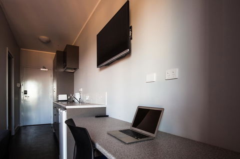 Beadon Bay Hotel - Accommodation ACT 8