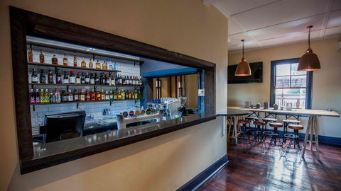 Beadon Bay Hotel - Accommodation ACT 18