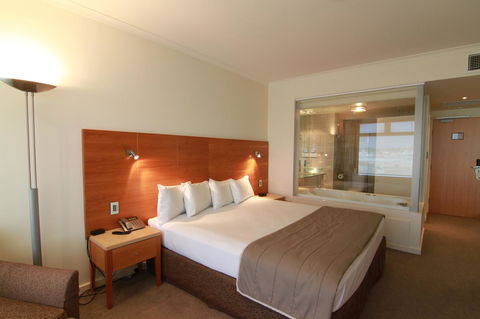Gateway Hotel By Nightcap Plus - Accommodation ACT 40