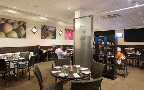 Gateway Hotel By Nightcap Plus - Accommodation ACT 38