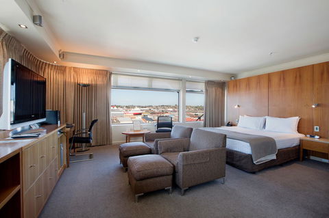 Gateway Hotel By Nightcap Plus - Accommodation ACT 35