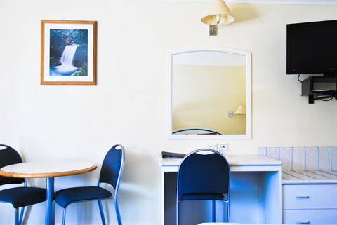Comfort Inn Devonport - Accommodation ACT 43